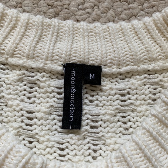 White Cable Knit Sweater - Picture 5 of 5